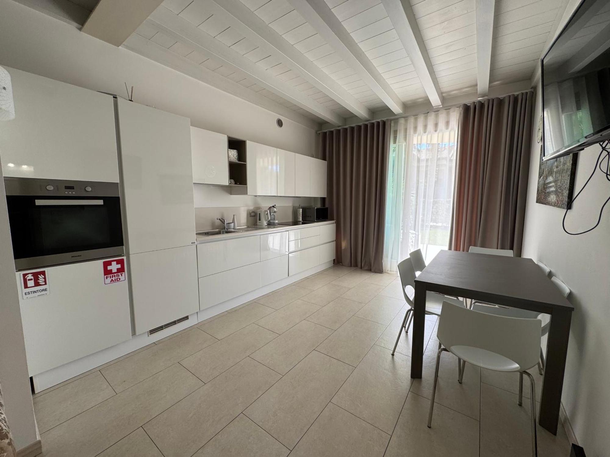 De Luxe Apartments Eden Sirmione Ngoại thất bức ảnh