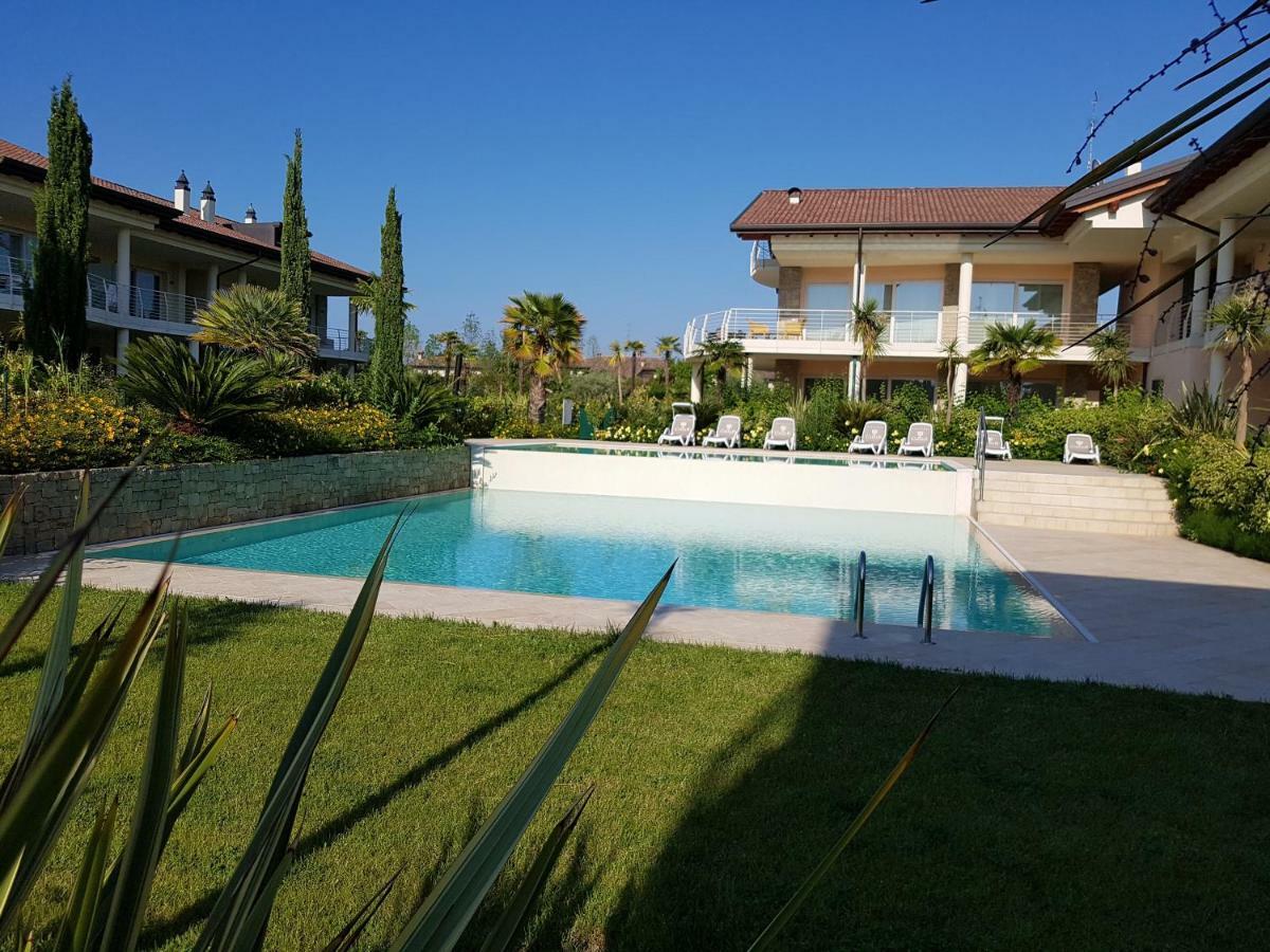 De Luxe Apartments Eden Sirmione Ngoại thất bức ảnh